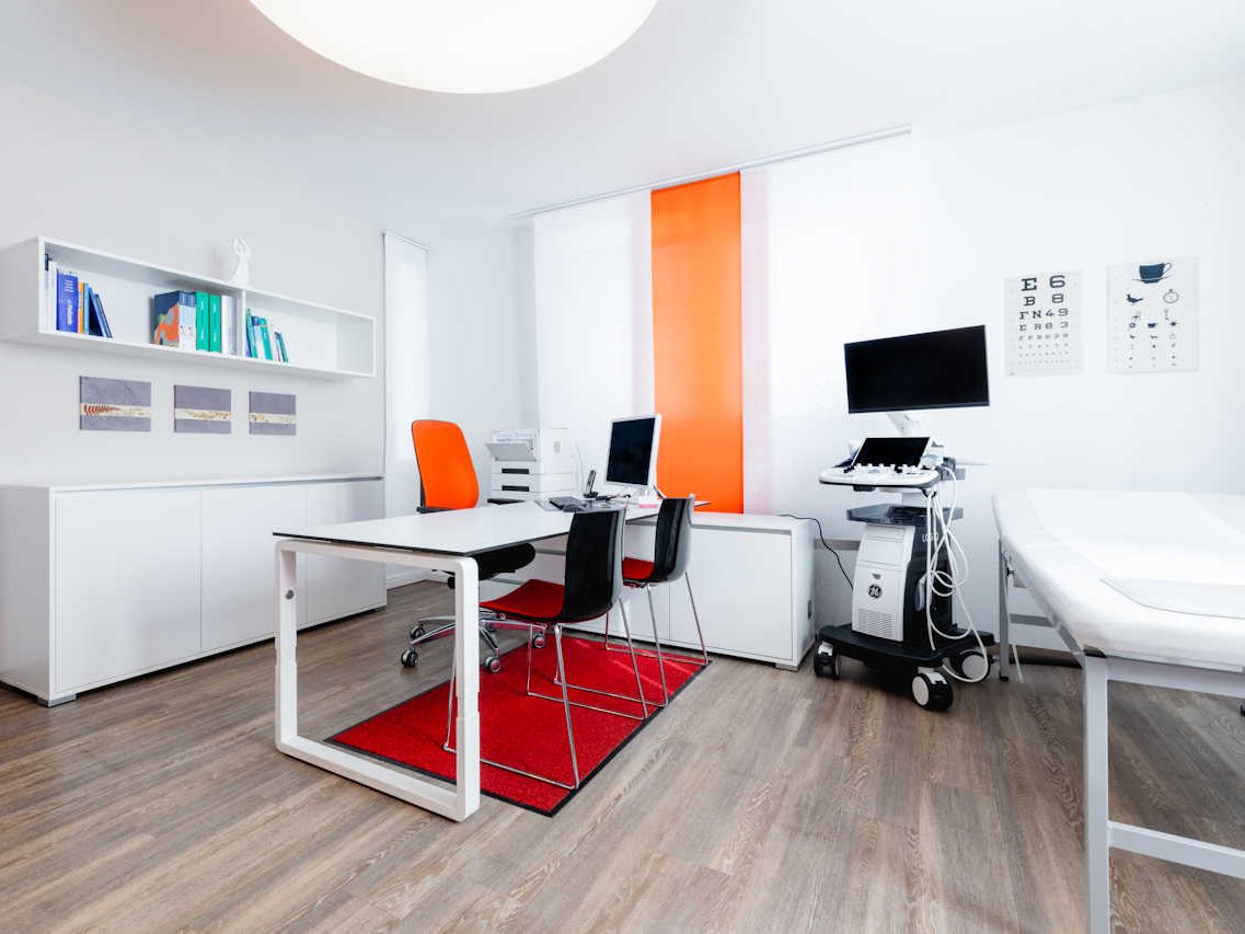 Sprechzimmer der Praxis